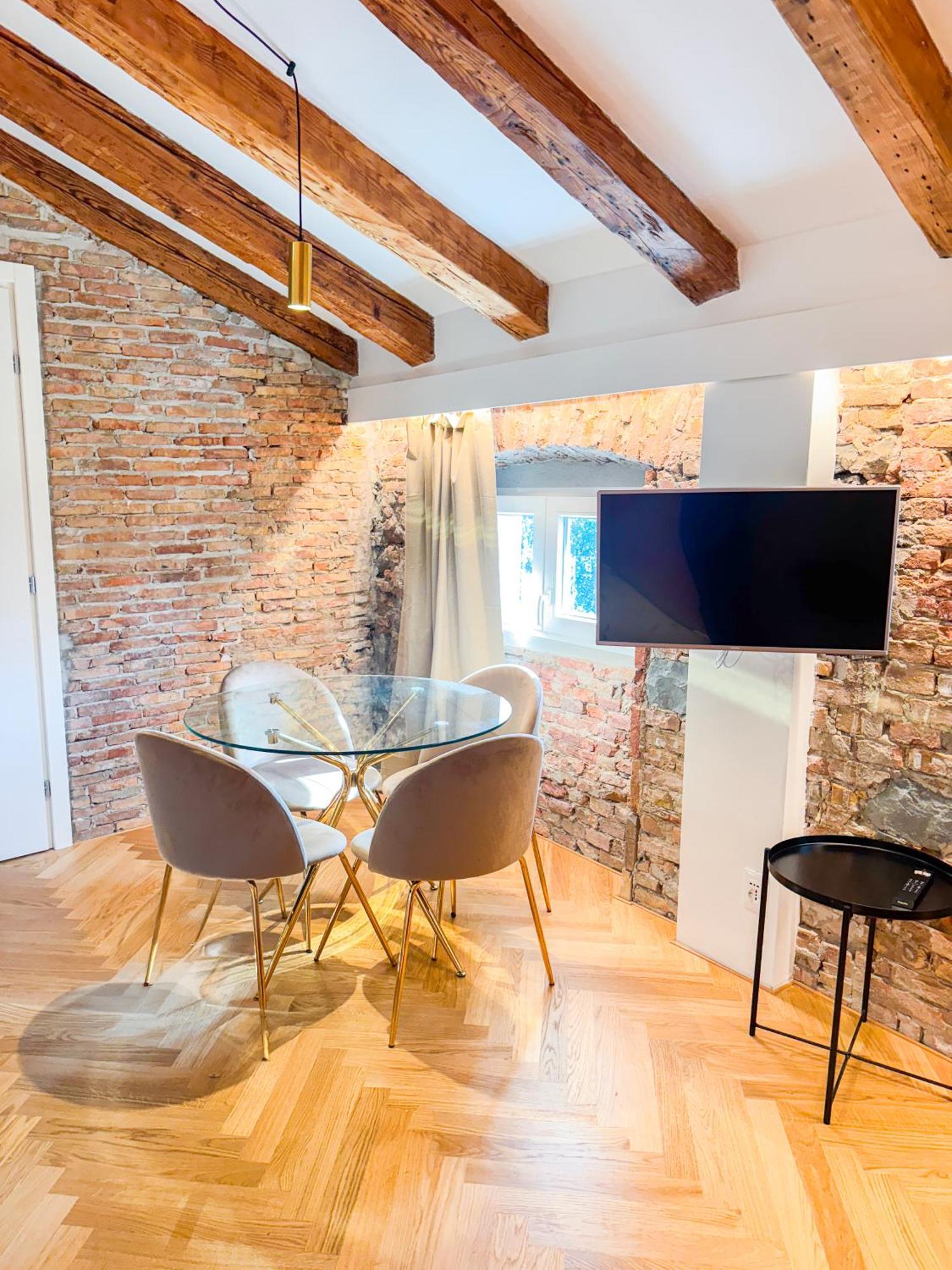 Trieste Boulevard Apartments Ngoại thất bức ảnh