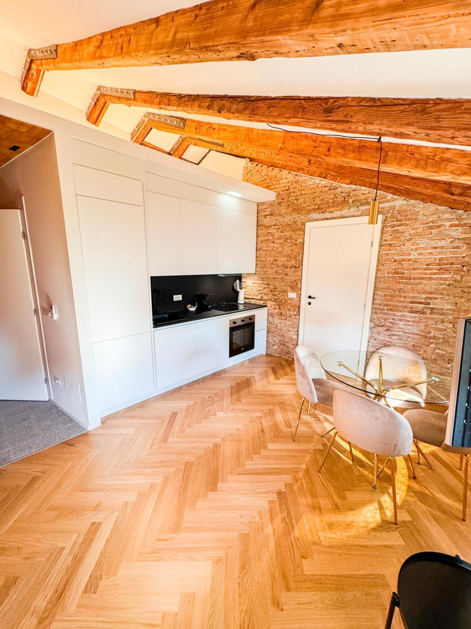Trieste Boulevard Apartments Ngoại thất bức ảnh