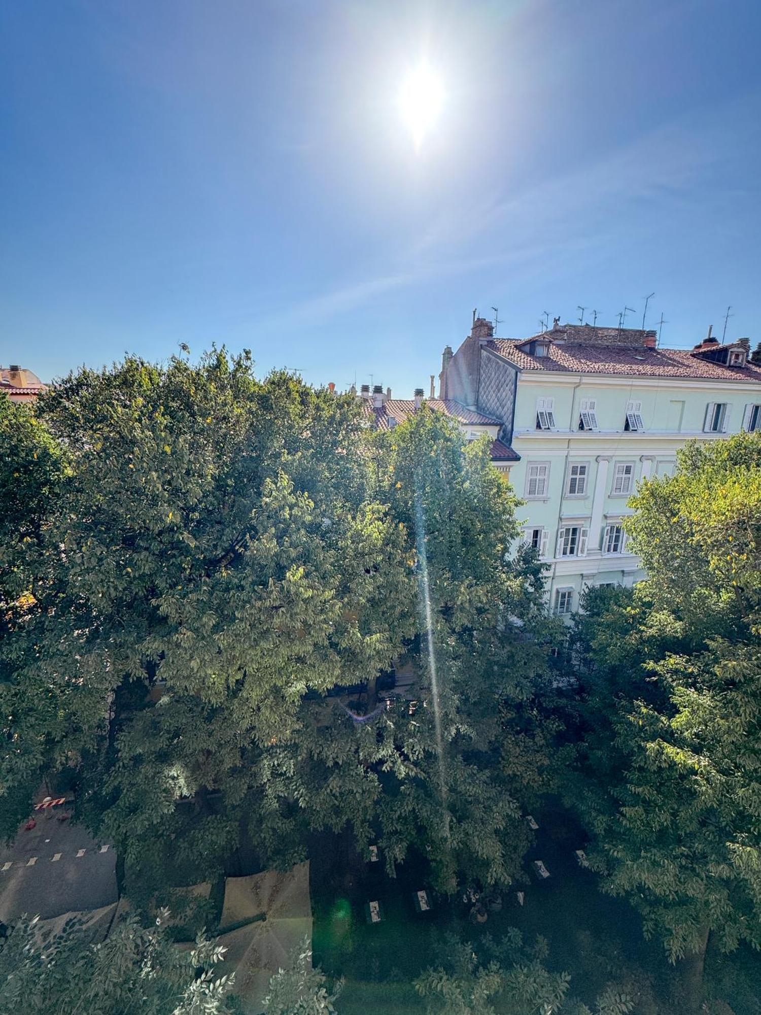 Trieste Boulevard Apartments Ngoại thất bức ảnh